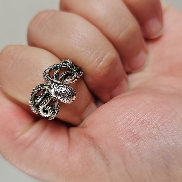Sterling Silver 925 Octopus Sea Creature Ring - Size 7 - Picture 5 of 10